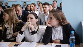 Что означает комиссия в школе в Дикая Орхидея